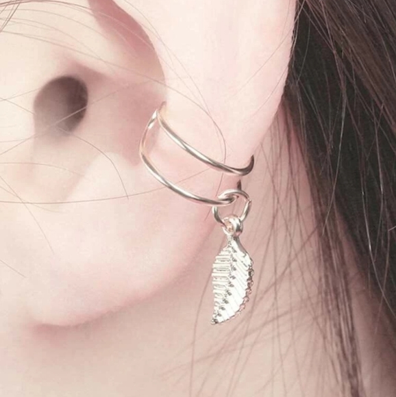 Nikkiwallflower Jewelry - *Rica* Feather Ear Cuff